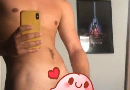 J'adore branler les belles bites pour en extraire le sperme