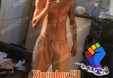 Viens rejoindre le marché des lopes gays de Saint-Denis