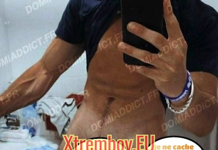 Entre hommes bi ouverts à jeux variés