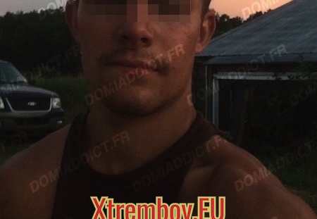 Mr O. recherche débutant en mal d'autorité. (680 visits) Le but de mon annonce est de faire connaissance d'un mec débutant, pour qui, la soumission reste à... Mr O. recherche débutant en mal d'autorité.