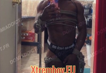 Superbe black pour tous fantasmes sans moderation