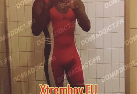 Black chaude fellation