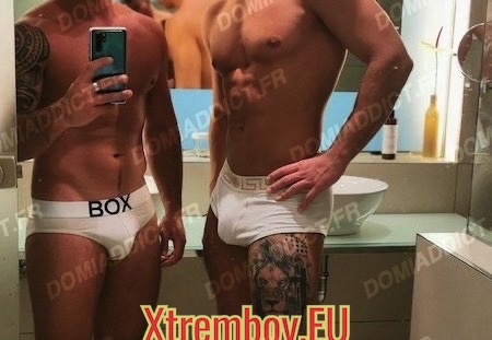 Deux dominateurs rien que pour toi