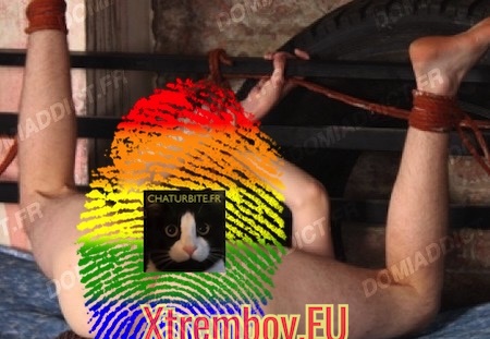 Relaxation et massage gay BDSM avec masseur ligoteur