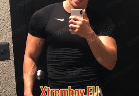 Bondage, Cuir, Fist, Latex, Motards (203 visits) Très joueur une main de fer dans un gant de velours hygiène rigoureuse demandée se servir de son ... Bondage, Cuir, Fist, Latex, Motards