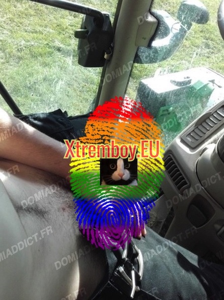 Je suis dominateur paysan en Essonne - d/s sm - je cherche des partenaires soumis(e) passifs 100% - 1- efféminé féminisable ou trav trans moins de 45 ans -2- soumis maso hard Mes kiffs : En plein air.
Contacte ce domiaddict via son pseudo sur le tchat en C2C ou en lui laissant un MSG Agriculteur dominateur à Dourdan.jpg