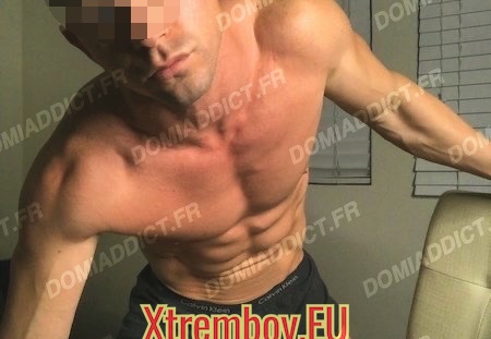 Beau mec de Vitry-sur-Seine, très cérébral Maître pour gay, trans, femme moneyslave (13 visits) Pas de panique, je ne vais pas et ne veux pas vous dépouiller mais instaurer un système de dépend... Beau mec de Vitry-sur-Seine, très cérébral Maître pour gay, trans, femme moneyslave