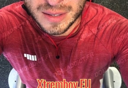 POMPEUR VIDE COUILLES RECOIT BONNES BITES EN PLAN DIRECT DISCRET sur Boulogne Billancourt