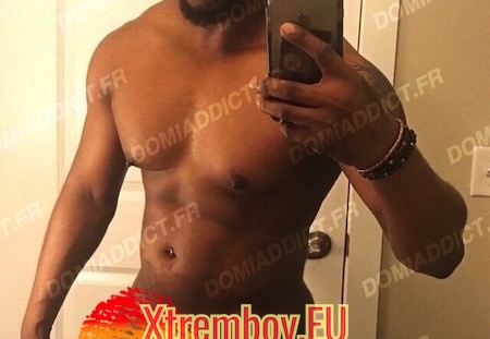 Black alpha gay parisien pour mec soumis