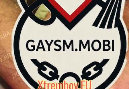 Lope parisienne passive poilue qui adore lécher les culs et sucer