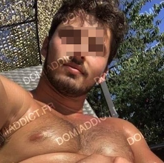 Sartrouville: Beau barbu bouffeur de cul